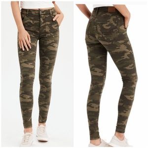 American Eagle Camo Hi Rise Jeggings